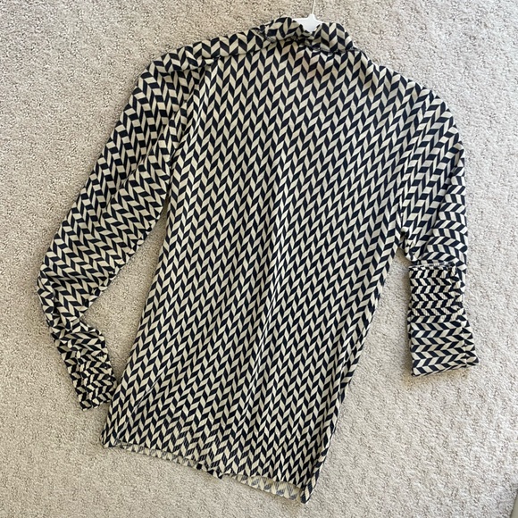 Tory Burch Geometric Cardigan - Picture 9 of 11